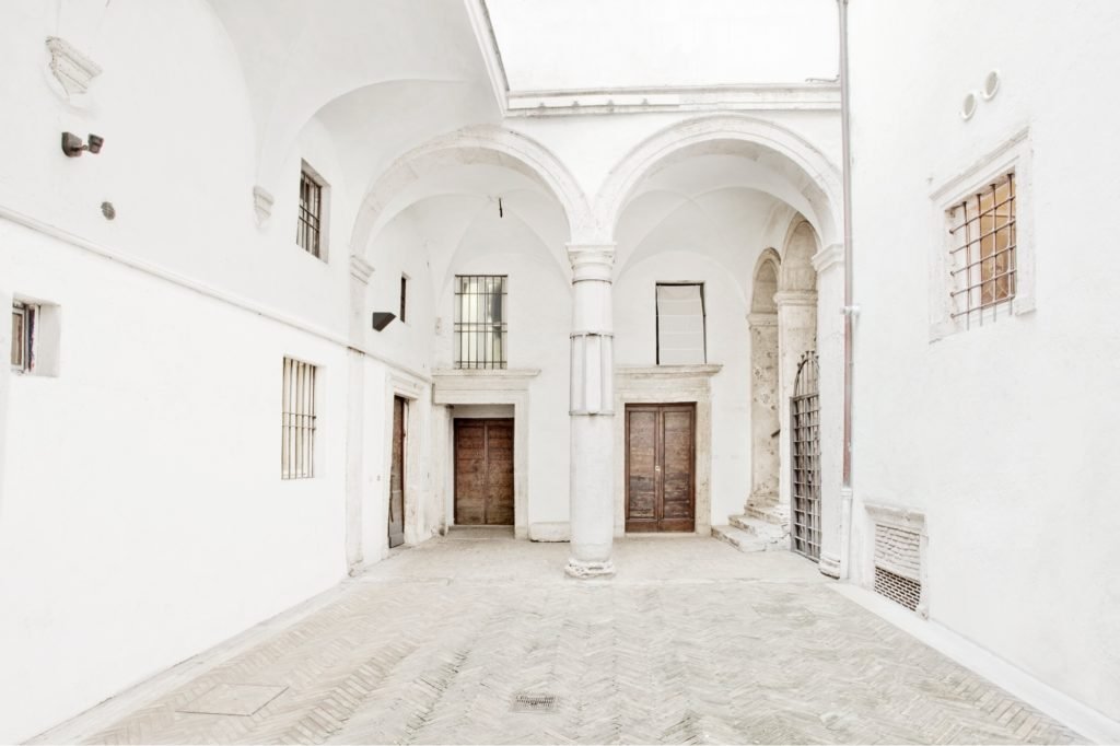 Galleria Valentina Bonomo
